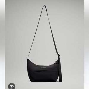 Lululemon Sling Crossbody Bag 2L